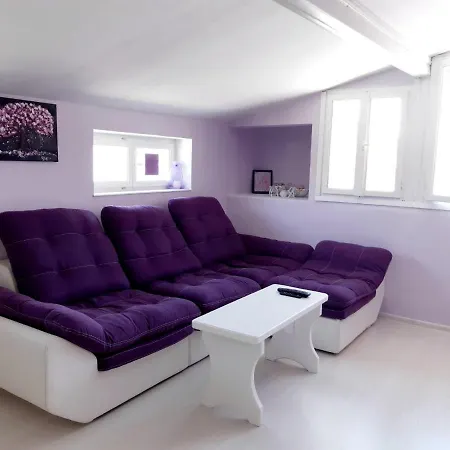 Apartment Top Floor In The Center Of Pomorie