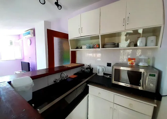 Floor In The Center Of *