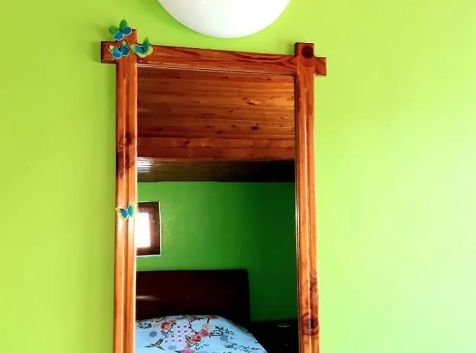 Апартамент Floor In The Center Of Поморие